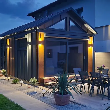 Smi's Tiny Tatil Evi *